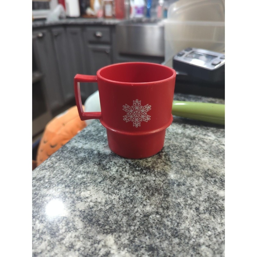 Vintage Tupperware Coffee Cup Mug Christmas Stackable Red Snowflake
